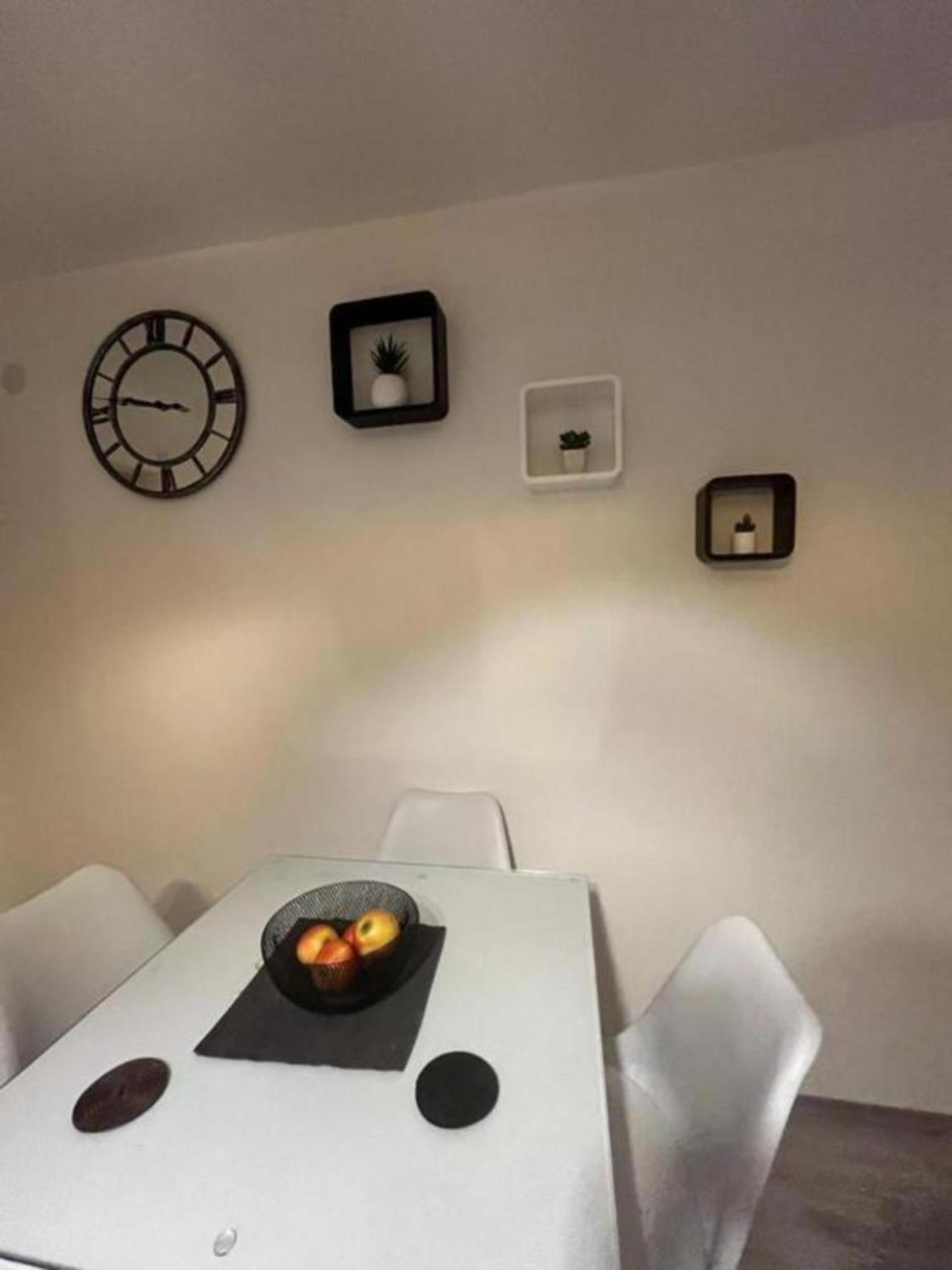 Tommy Apartment *